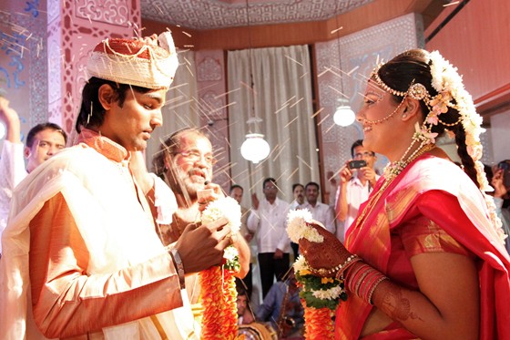 wedding: candid wedding photography